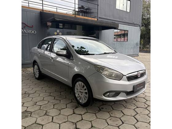 FIAT GRAND SIENA 1.6 MPI ESSENCE 16V FLEX 4P MANUAL